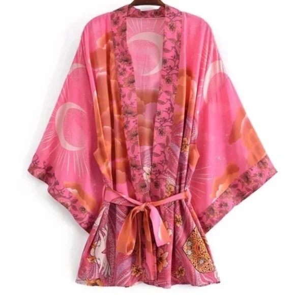 Fuchsia Pink Cosmic Galaxy Moon Boho Short Kimono Coverup Robe - Picture 1 of 9